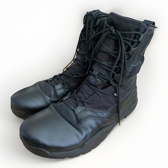 Nike SFB Men\'s Field 2 8\